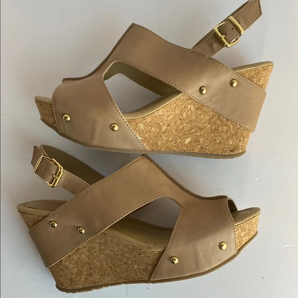 Tan Kenneth Cole Leather Wedge Sandals with Slingback NWOB